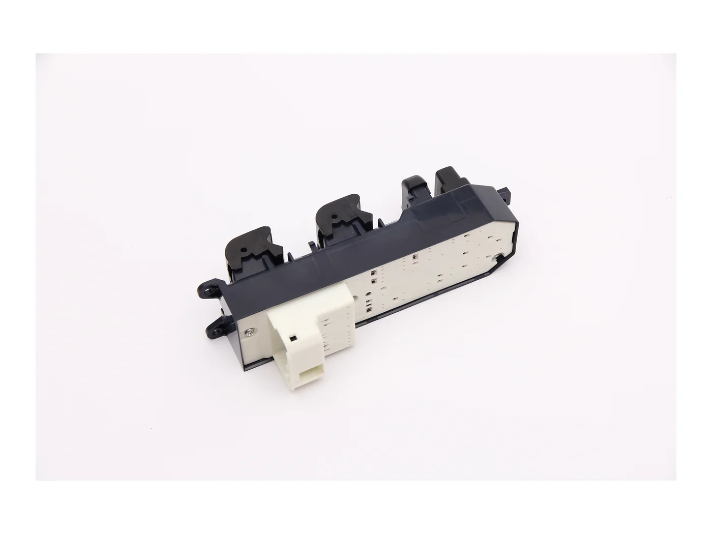 Toyota LD-14001 rear connector view